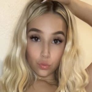 Shianna Abbott Shiannaskyee Nude Leaks OnlyFans Fapomania
