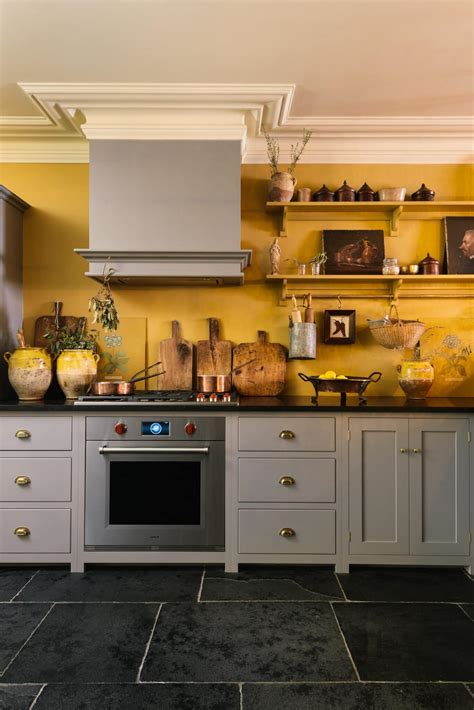 15 Charming Yellow Kitchens Inspiration And Ideas Kitchinsider