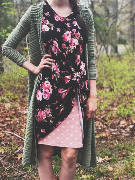 Sarah Cardigan Lularoe Lularoe Carly Dress Lularoe Dresses Lularoe