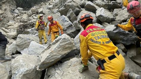 Nach Schwerem Erdbeben In Taiwan Neun Menschen Im Osten Des Landes