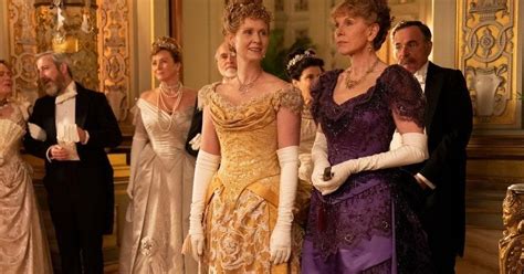 Pronti A Fare Binge Watching Dopo Downton Abbey Julian Fellowes Ci