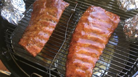 St Louis Style Pork Ribs Barbecued Low And Slow On The Weber Youtube