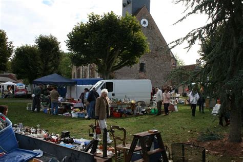 Brocantes Ou Vide Greniers On Vous Dit Comment Trouver De Beaux