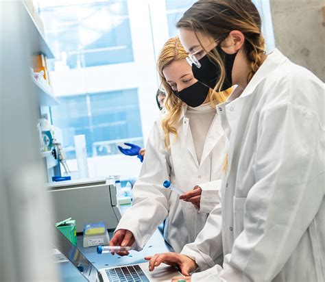 Postdoctoral Fellows | (NEW) Graduate & Postdoctoral Education