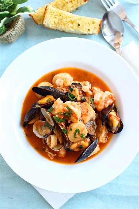 Cioppino | Easy Delicious Recipes