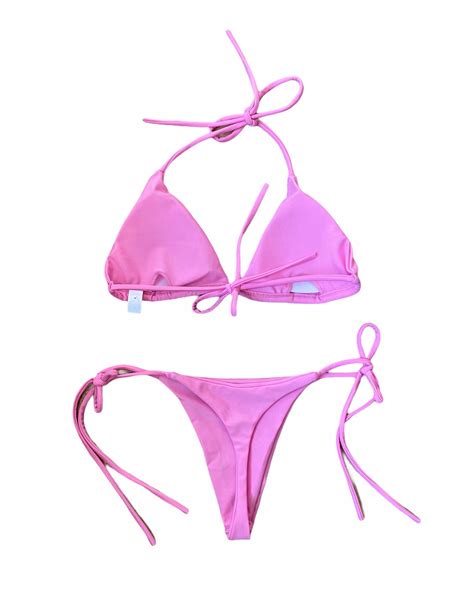 Beach Bunnies ‘x Thong Bikini Set