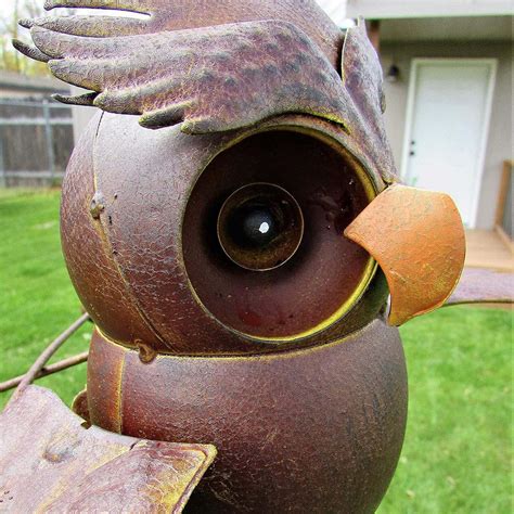 Flapping Metal Brown Gray Owl Yard Stake Rocking Wind Whirly Gig Garden