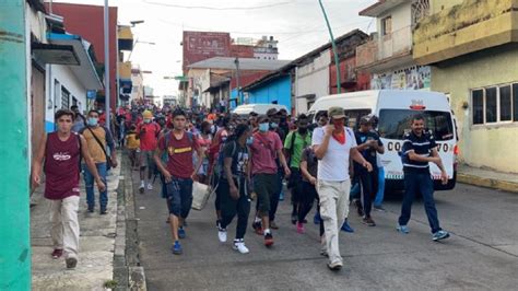 Sale De Tapachula Nueva Caravana Migrante Proceso