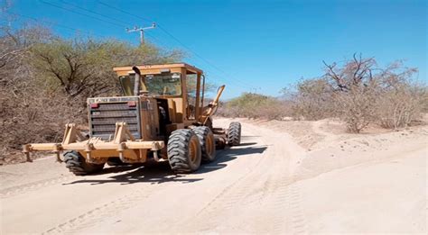 Rehabilitan caminos que van a las rancherías de Los Cabos ante la