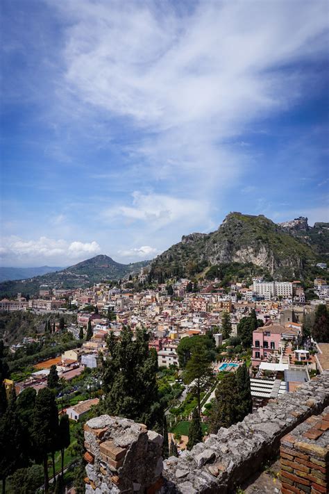 Taormina, Sicily Travel Guide - living after midnite