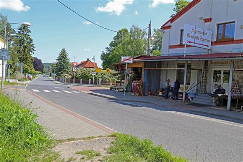 Vietnamese Supermarket In Jirikov Czech Republic Cs Wikip Flickr