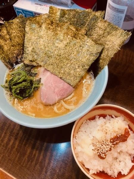 『ラーメン880円 のり増し120円 無料ライス』横浜家系らーめん 作田家のレビュー ラーメンデータベース