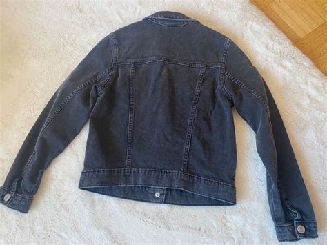 Jeansjacke Mädchen Gr 140 schwarz Kaufen auf Ricardo