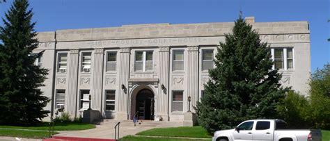 Image: Sioux County, Nebraska courthouse from E