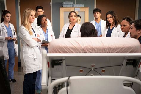 'Grey's Anatomy' recap: Arizona is back