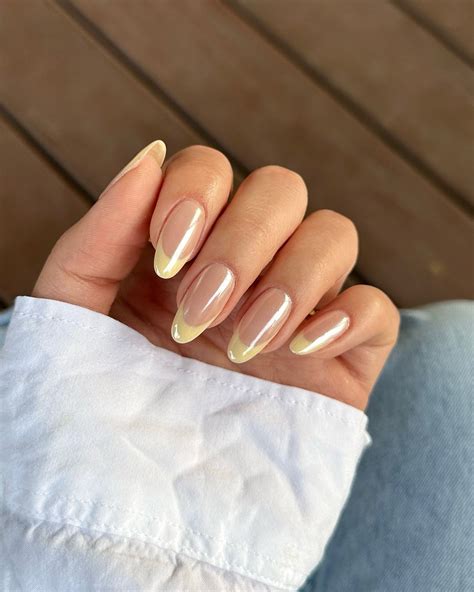 Modne Paznokcie Na Lato French Limoncello To Delikatny Manicure Do Pracy