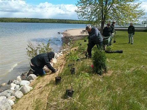 Am Nagement De La Rive Et Des Berges De La Baie De La Pentec Te Au Parc