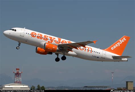 G EZUL EasyJet Airbus A320 214 Photo By Roberto Bianchi Piti Spotter