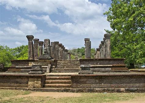 Cultural Heritage Of Sri Lanka Ancient City Of Polonnaruwa Sri Lanka