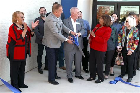 HELP Center For LGBT Health And Wellness Expands To New Facility In