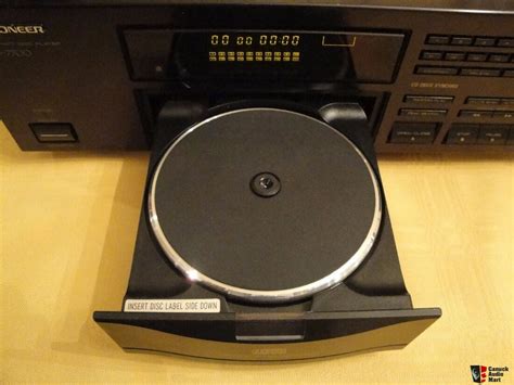 Pioneer PD S701 Stable Platter CD Player Photo #1381824 - UK Audio Mart