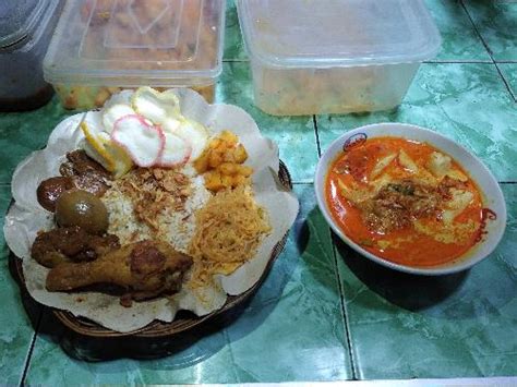 Daftar Harga Menu Delivery Nasi Uduk Betawi Jakarta Terbaru 2024