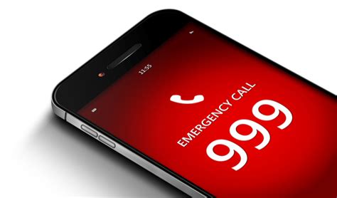 To call or not to call 999 