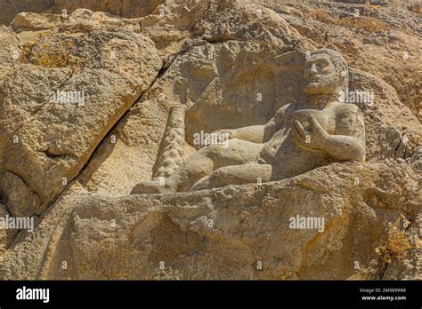 Ancient statue of Hercules in Bisotun, Iran Stock Photo - Alamy