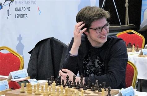 Romanian Chess Federation Stands By The Player