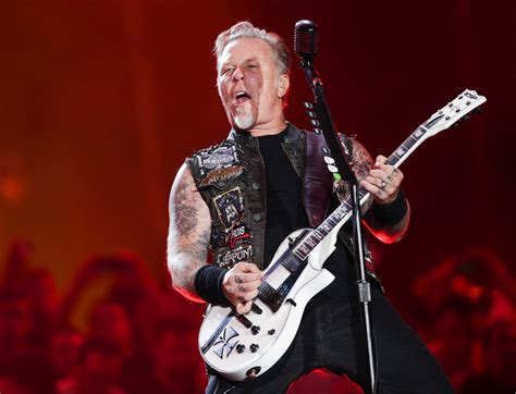 Metallica returns with 'Hardwired...To Self-Destruct' - LA Times