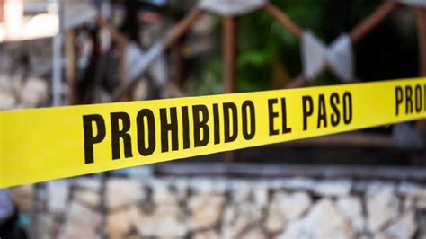 Puebla abandonan cuerpos dentro de auto en Periférico Ecológico UnoTV