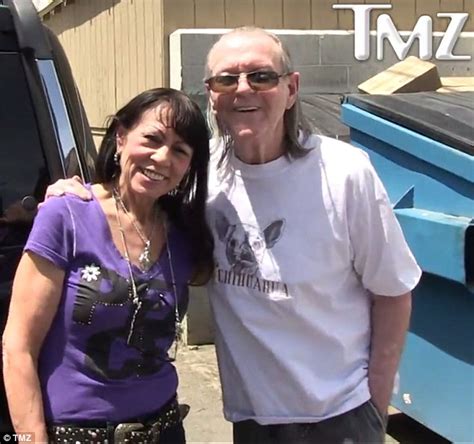 Eagles Randy Meisner S Wife Received Threatening Texts Days Before She Shot Herself Daily