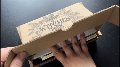 September 2022 The Witches Roots Box Subscription Unboxing The Lunar