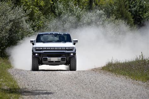 Gm Eléctrica La Centenaria Gigante Automotriz Se Reconvierte Y