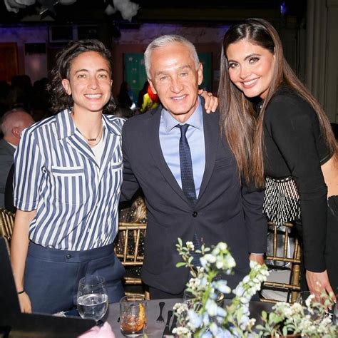 Jorge Ramos Presume En Una Foto Con Su Hija Mayor Y Chiqui HOLA