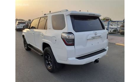 مستعملة تويوتا 4 Runner 2016 Toyota 4 Runner For Uae And Export 2016 للبيع في دبي 641717