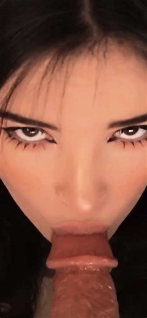 Lau 1 Webcam Blowjob Dildo Nice Girl