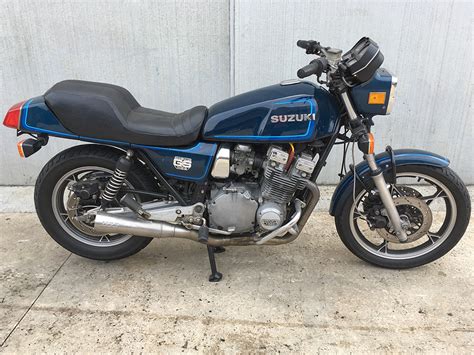 Suzuki GS1100 - Classic Style Motorcycles