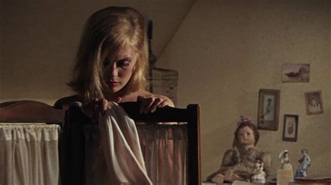 Top Bonnie And Clyde Nude Scenes Sexiest Pics Clips Mr Skin