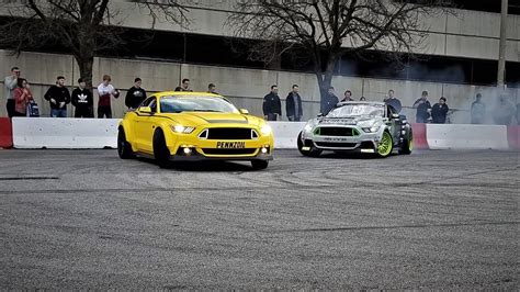 Stl Auto Show Drift Demo Vaughn Gittin Jr And Chelsea Denofa Youtube