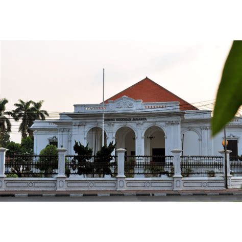 Gedung Kesenian Jakarta di Jakarta | Atourin