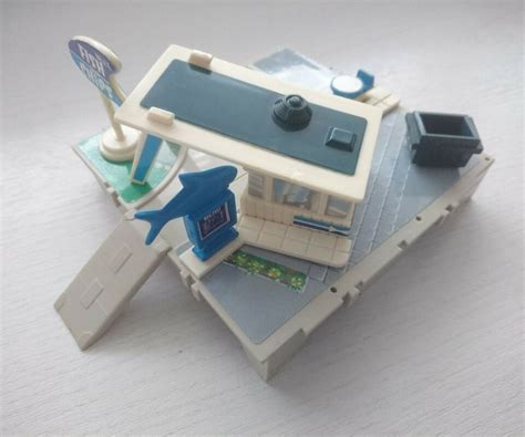 Micro Machines Travel City Fish Chips Fold Out Playset Galoob