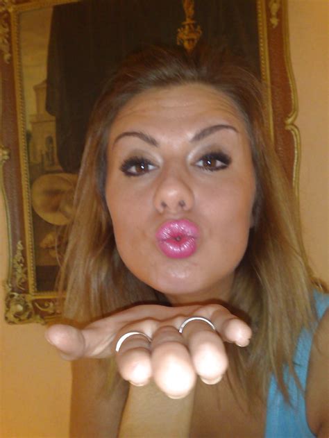 Very Hot Busty Milf Porn Pictures Xxx Photos Sex Images Pictoa