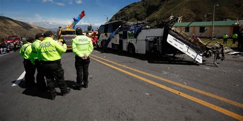 Accidentes de tránsito en Ecuador colectivos proponen un reglamento