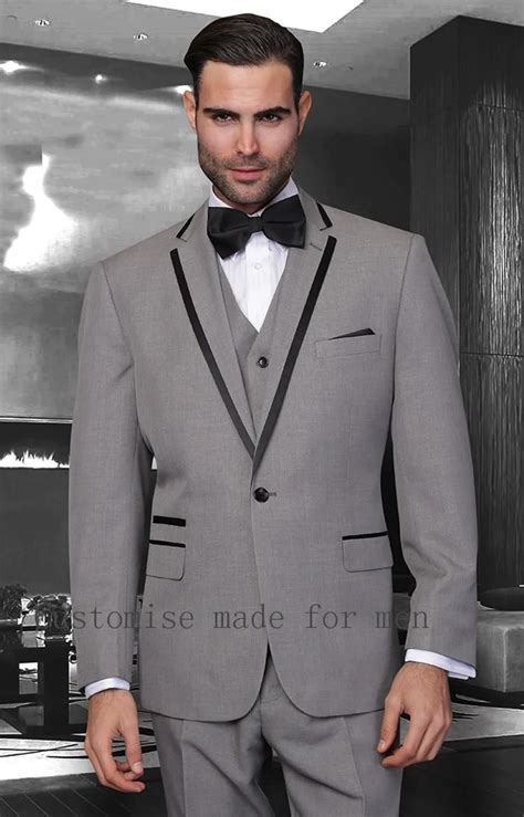 Top Selling Custom Made Grey Silver Tuxedos For Groom Suits Handsome