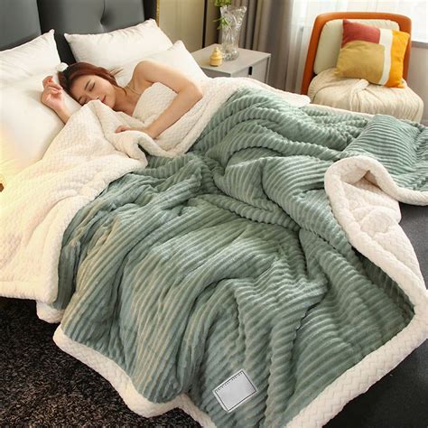 Double Sided Thickened Three Layer Throw Blanket Winter Bedding Warm