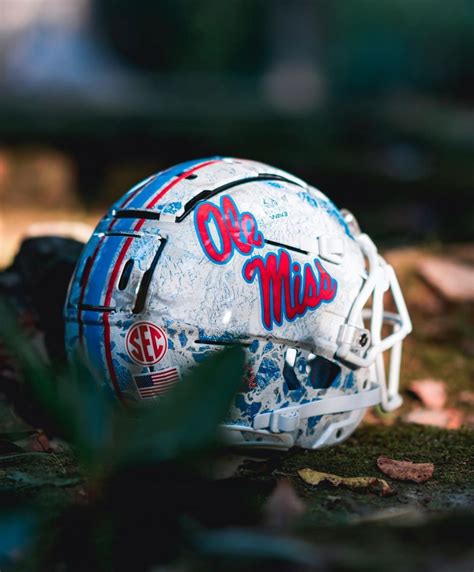 Ole Miss Realtree Helmet — UNISWAG