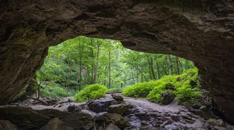 Maquoketa Caves State Park ♦ - The Intrepid Life