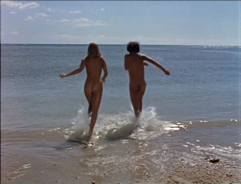 V Ronique Jannot Nude Pics Page