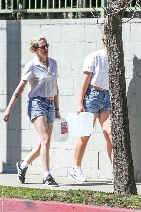 Kristen Stewart Nude OnlyFans Leaks Fappening Page 38 FappeningBook